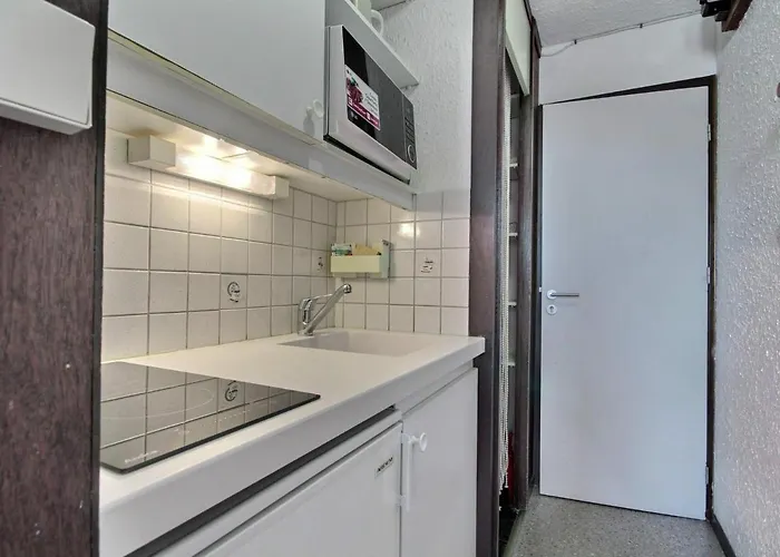 Cosy Au Pied Des Pistes Pour 2 Personnes - Fr-1-455-161